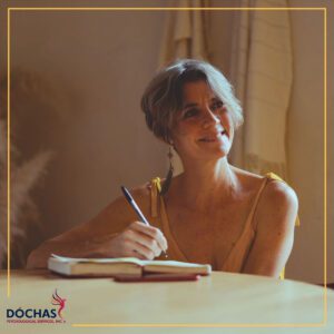 easy yoga pose blog graphic